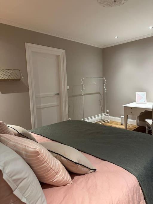 La Maison De Romance D'Hauterive Villeneuve-sur-Lot Bagian luar foto